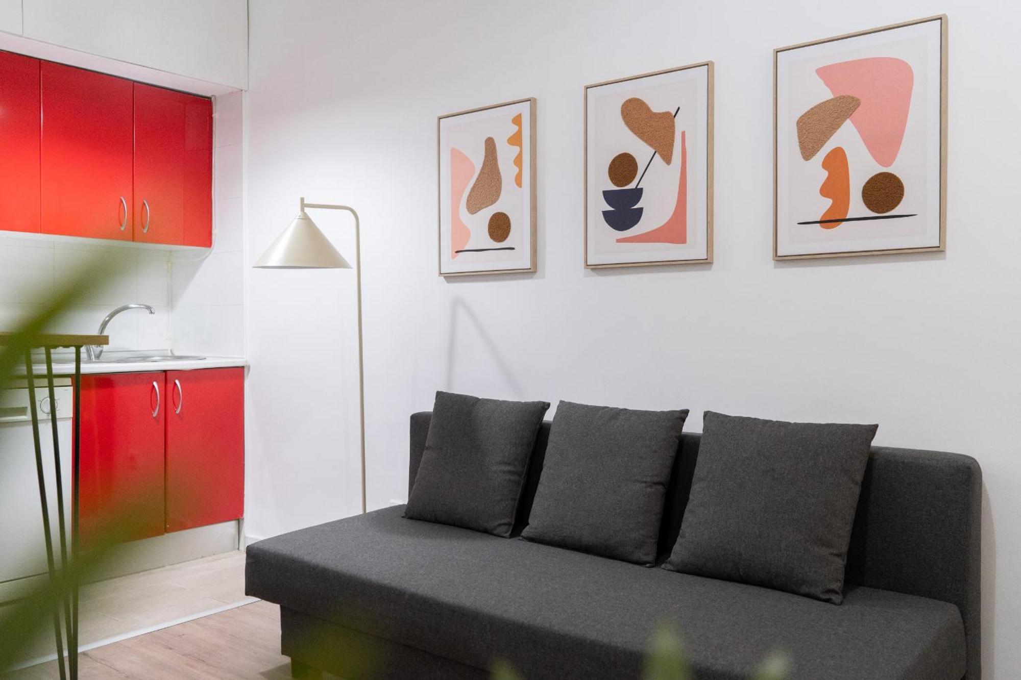 Apartamento En Chueca Para 4 Personas Alquiler Temporal Madrid Exterior foto